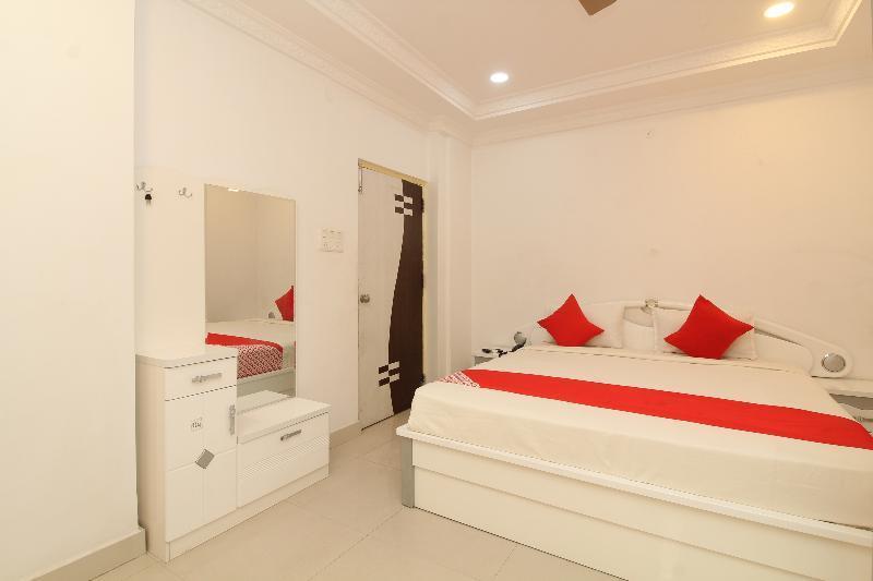 Oyo 37499 Saba Service Apartments Hyderabad Exteriör bild
