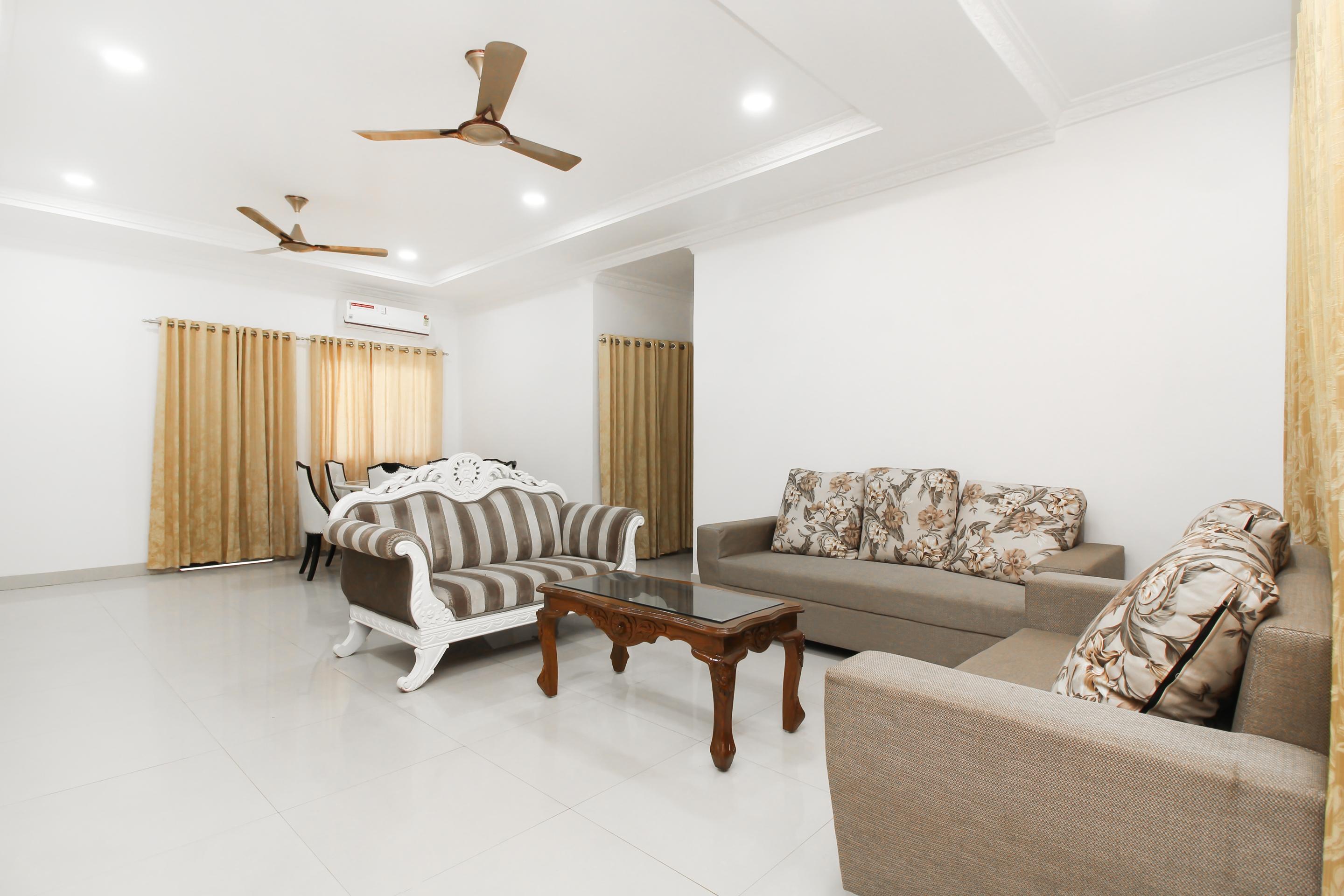 Oyo 37499 Saba Service Apartments Hyderabad Exteriör bild