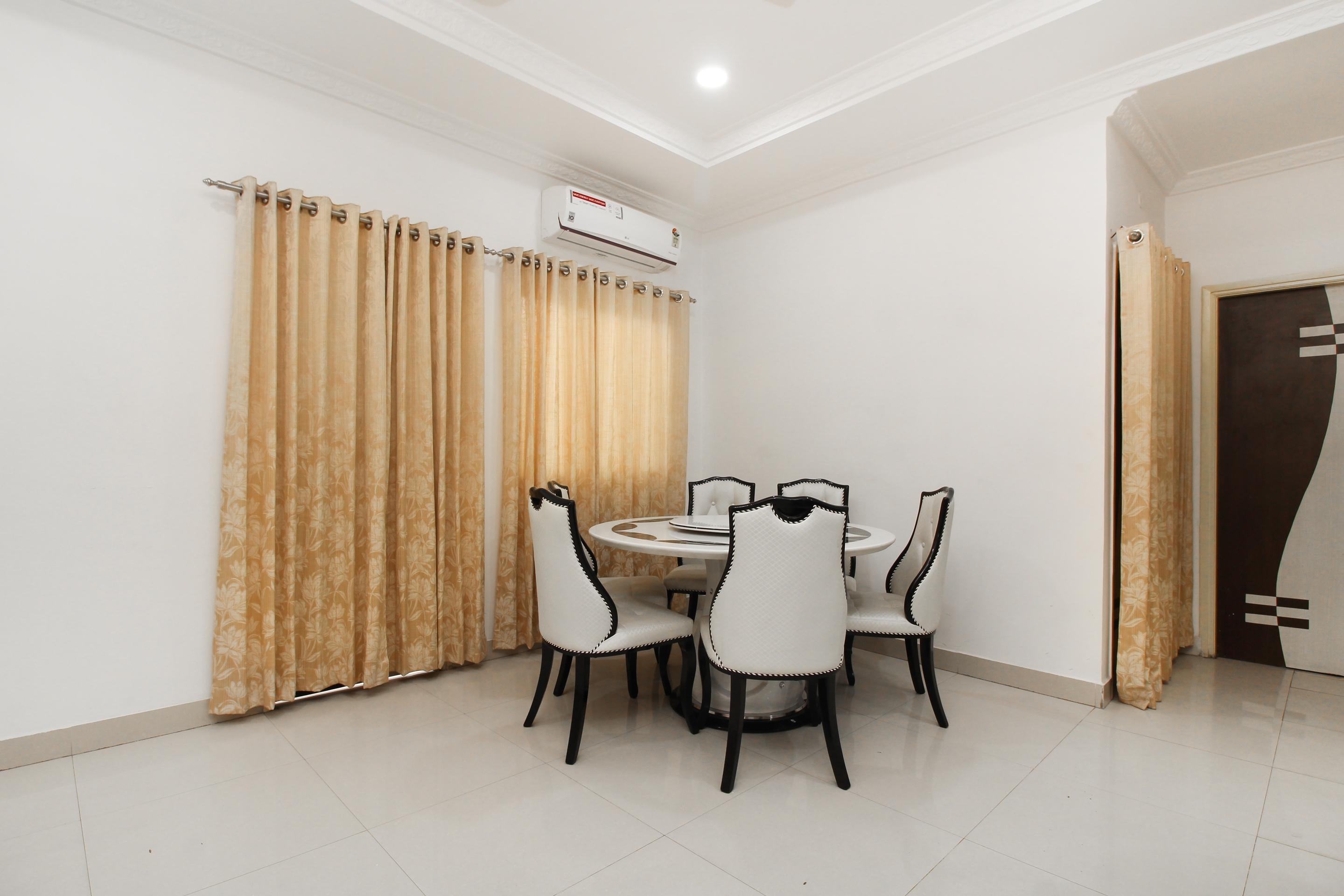 Oyo 37499 Saba Service Apartments Hyderabad Exteriör bild